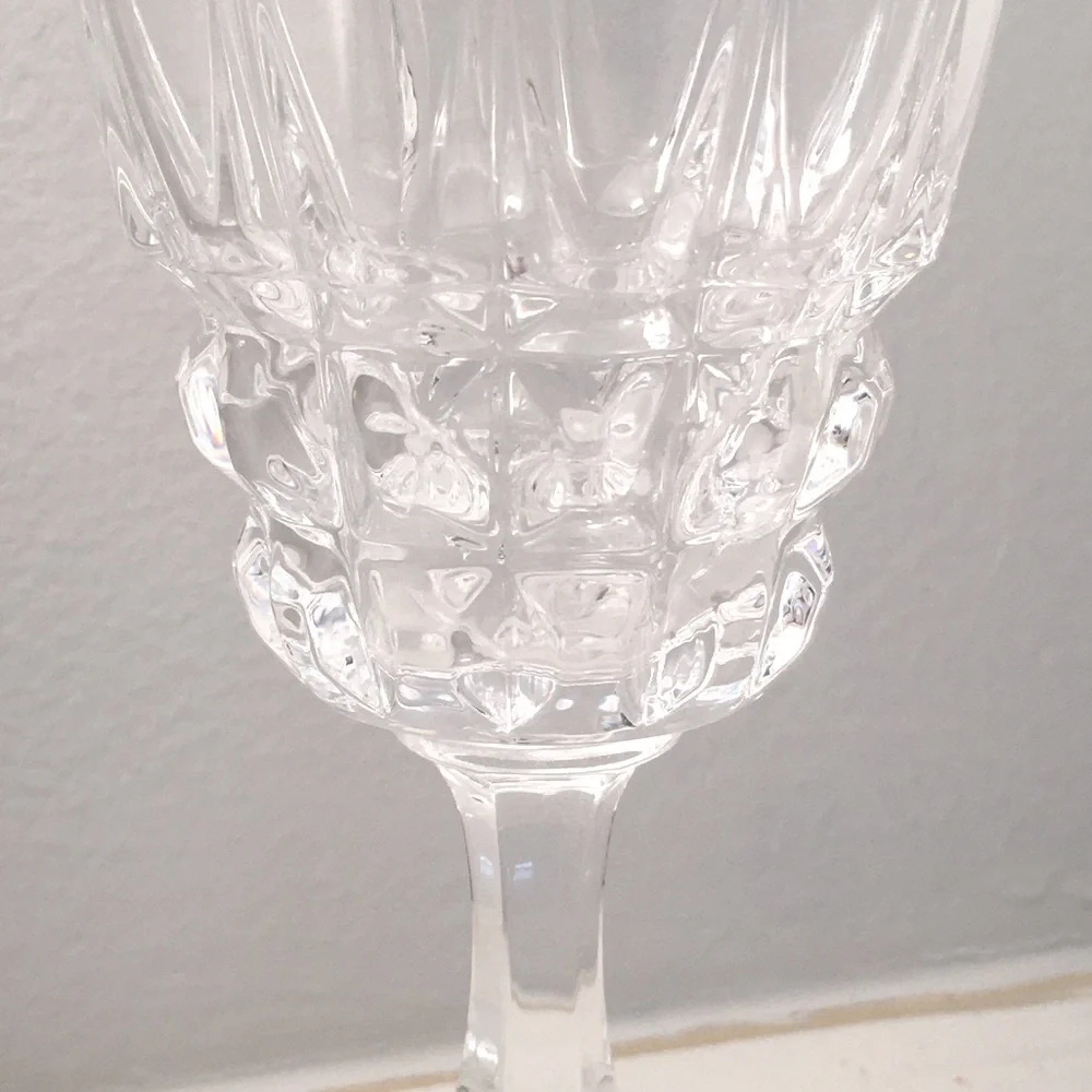 Crystal Wine Glasses - Set of 4
